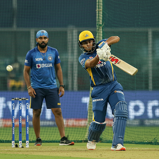 Chennai Super Kings' Teenage Sensation Impresses With Huge Sixes in Nets, Leaves Jadeja Astonished